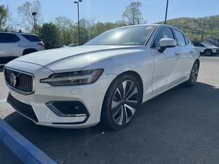 2023 Volvo S60