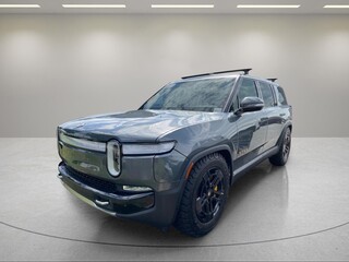 2022 Rivian R1S
