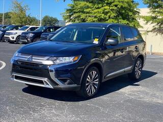 2020 Mitsubishi Outlander