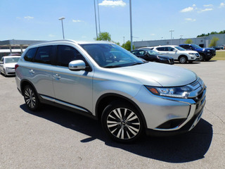 2020 Mitsubishi Outlander