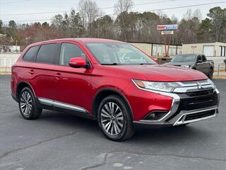 2020 Mitsubishi Outlander