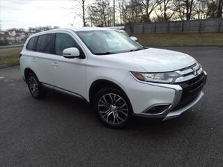 2016 Mitsubishi Outlander