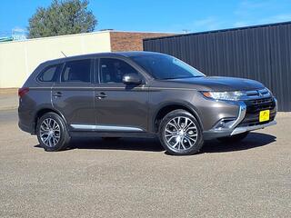 2016 Mitsubishi Outlander