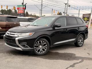 2016 Mitsubishi Outlander for sale in Mount Hope WV