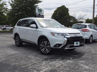 2020 Mitsubishi Outlander