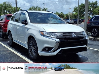 2022 Mitsubishi Outlander Phev