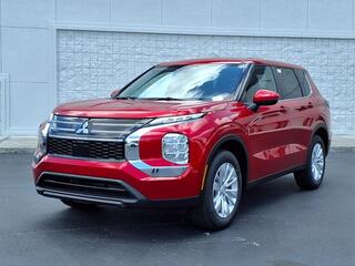 2025 Mitsubishi Outlander