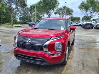 2024 Mitsubishi Outlander