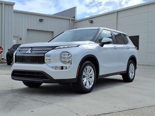 2025 Mitsubishi Outlander