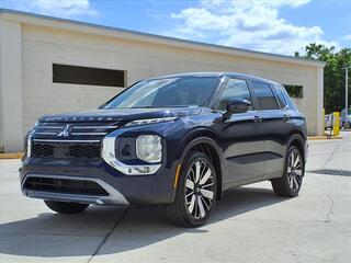 2025 Mitsubishi Outlander