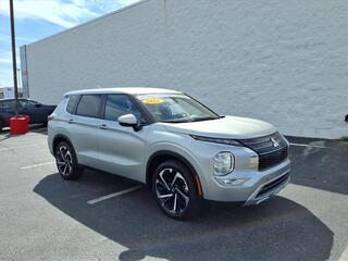 2024 Mitsubishi Outlander