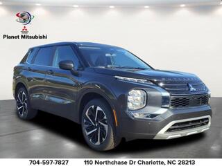 2024 Mitsubishi Outlander