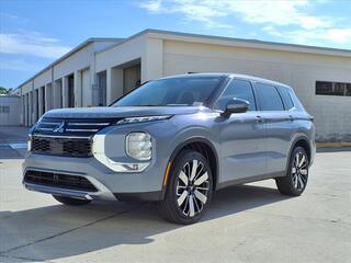 2025 Mitsubishi Outlander