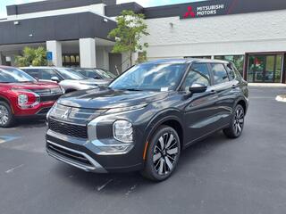 2025 Mitsubishi Outlander