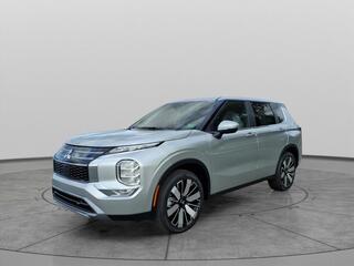 2025 Mitsubishi Outlander