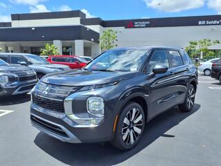 2025 Mitsubishi Outlander