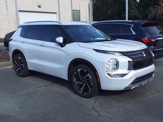 2023 Mitsubishi Outlander for sale in Greensboro NC