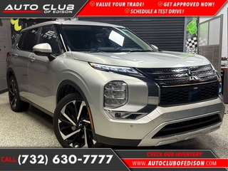 2024 Mitsubishi Outlander