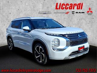 2024 Mitsubishi Outlander