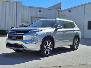 2025 Mitsubishi Outlander