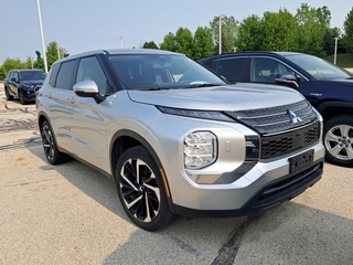 2022 Mitsubishi Outlander