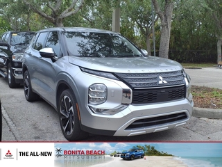 2022 Mitsubishi Outlander