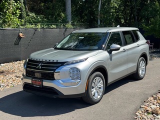 2025 Mitsubishi Outlander for sale in Kansas City MO