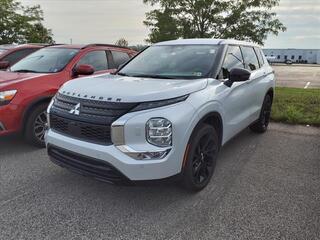 2023 Mitsubishi Outlander for sale in Huntington WV