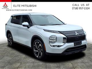 2023 Mitsubishi Outlander