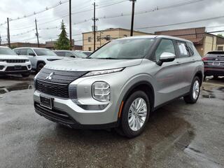 2024 Mitsubishi Outlander