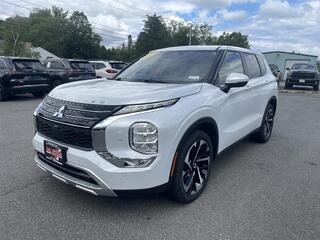 2023 Mitsubishi Outlander