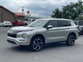 2023 Mitsubishi Outlander for sale in Danville WV