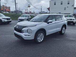 2024 Mitsubishi Outlander for sale in Princeton WV