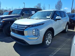 2025 Mitsubishi Outlander