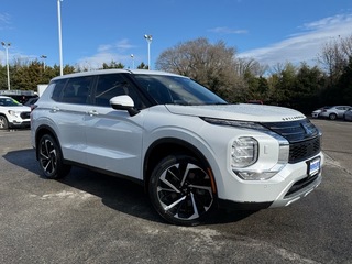2022 Mitsubishi Outlander