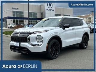 2023 Mitsubishi Outlander for sale in North Haven CT