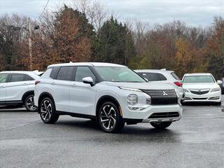 2024 Mitsubishi Outlander