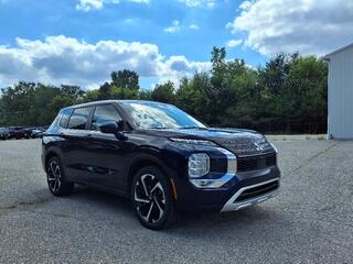 2024 Mitsubishi Outlander