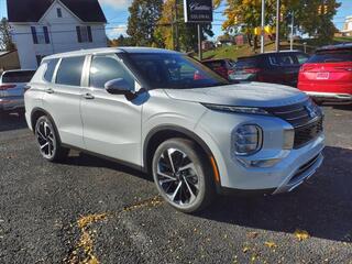 2024 Mitsubishi Outlander