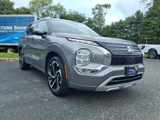 2022 Mitsubishi Outlander