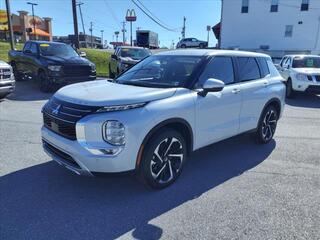 2024 Mitsubishi Outlander for sale in Princeton WV