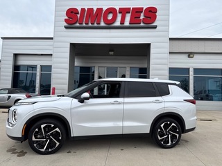 2024 Mitsubishi Outlander