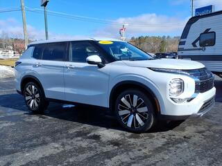 2025 Mitsubishi Outlander