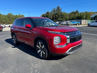 2025 Mitsubishi Outlander