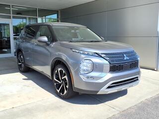 2024 Mitsubishi Outlander