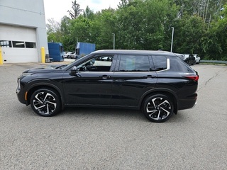 2023 Mitsubishi Outlander