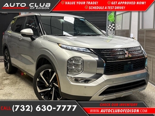 2024 Mitsubishi Outlander