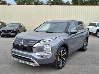 2024 Mitsubishi Outlander