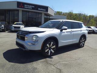 2025 Mitsubishi Outlander