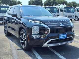 2022 Mitsubishi Outlander